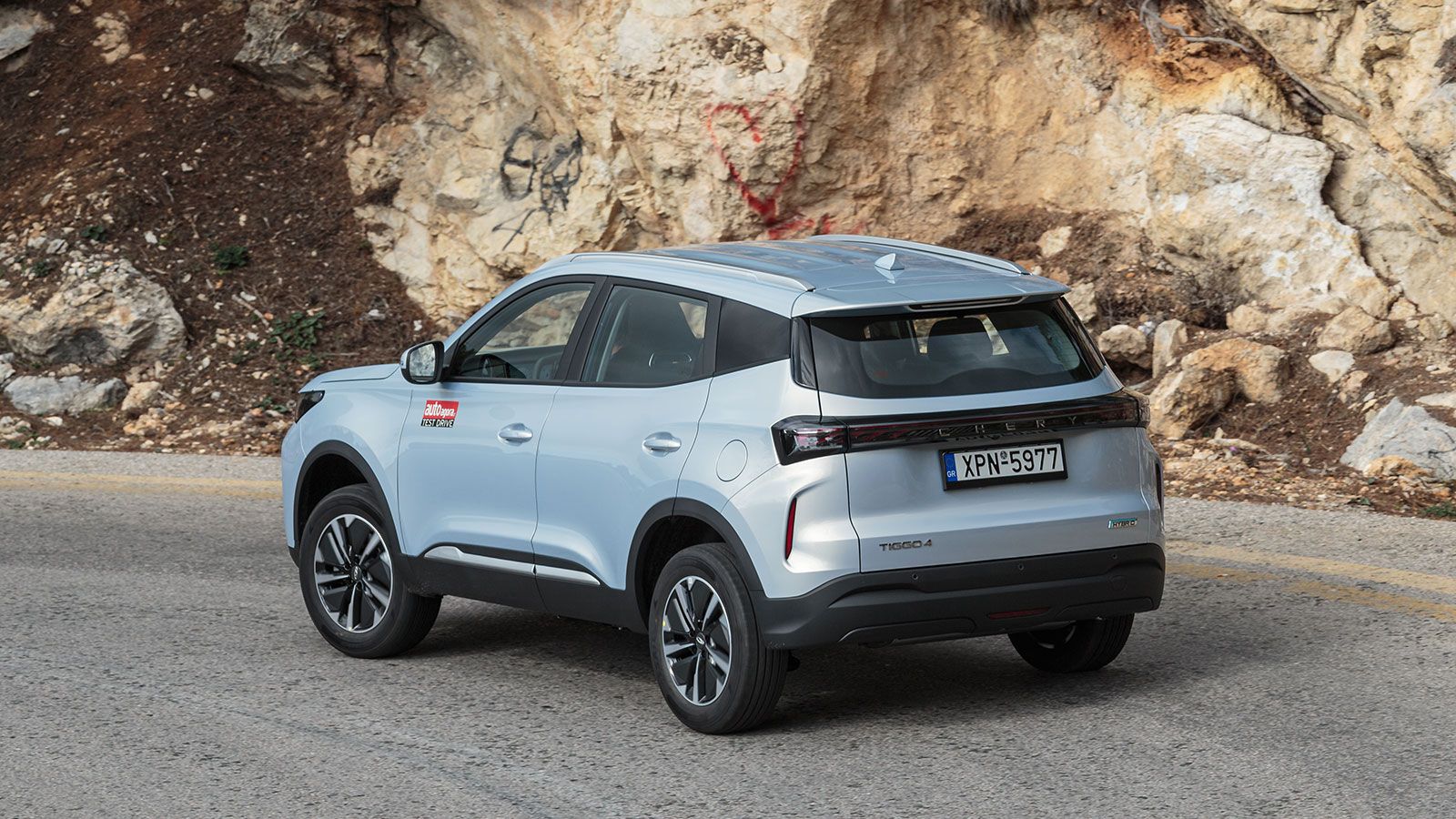Συγκριτικό: Chery Tiggo 4 Hybrid 204 PS VS VW T-Cross DSG 116 PS